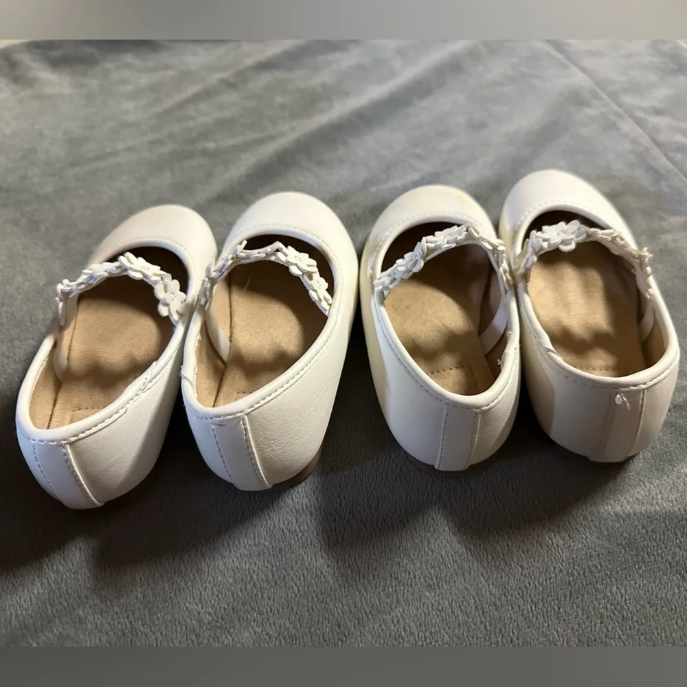 Jumping Beans White Dress Shoes with Floral Strap - Picture 2 of 3